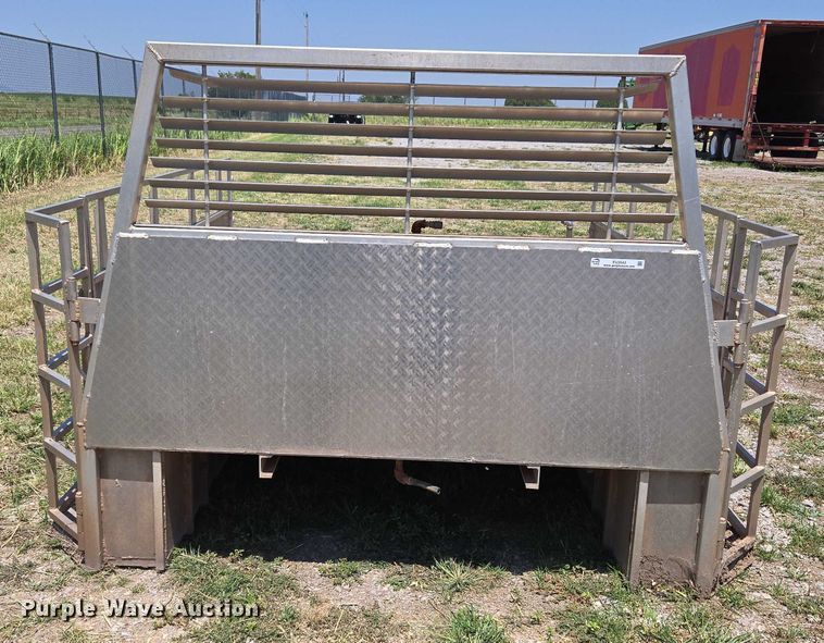 image for item EU3543 Arrett utility bed