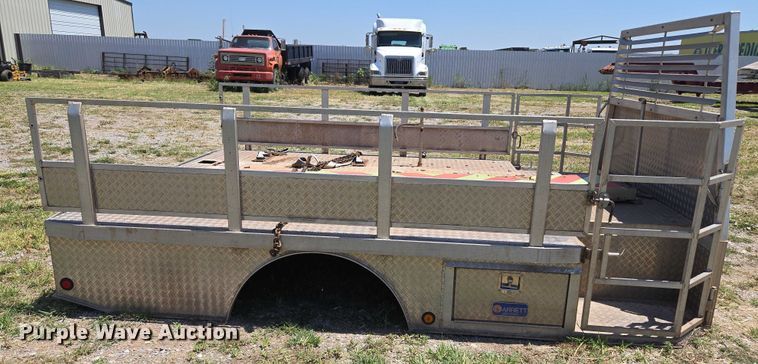 image for item EU3543 Arrett utility bed