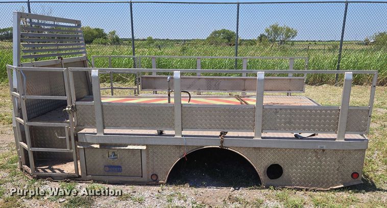 image for item EU3543 Arrett utility bed