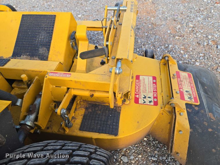 image for item EU3564 2008 Walker MBSSD ZTR lawn mower