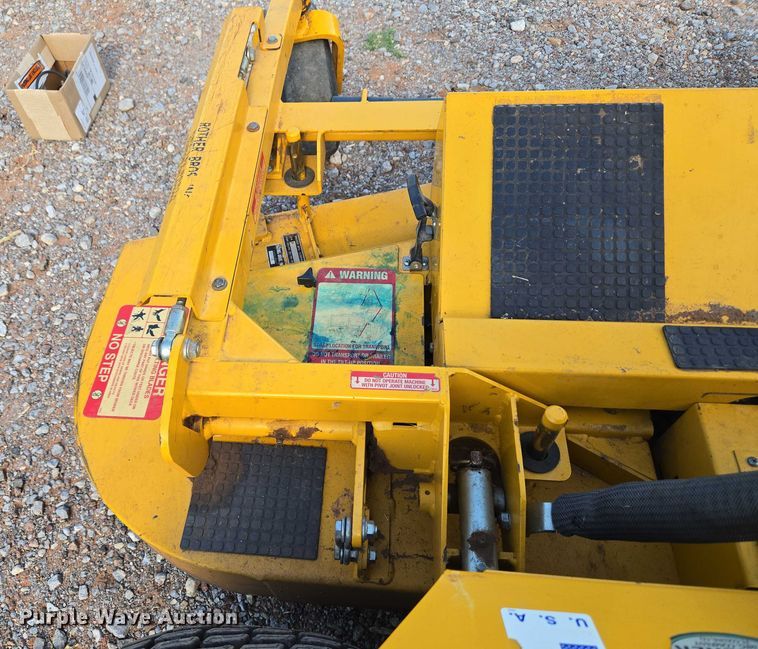 image for item EU3564 2008 Walker MBSSD ZTR lawn mower