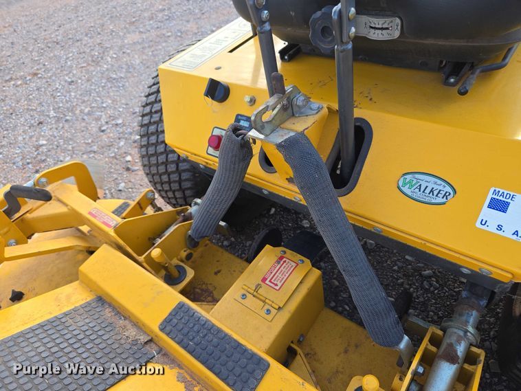 image for item EU3564 2008 Walker MBSSD ZTR lawn mower