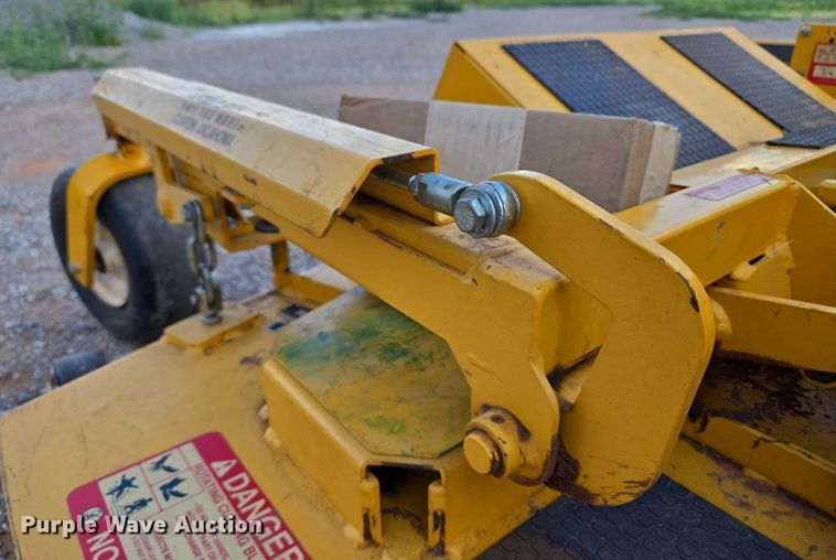 image for item EU3564 2008 Walker MBSSD ZTR lawn mower