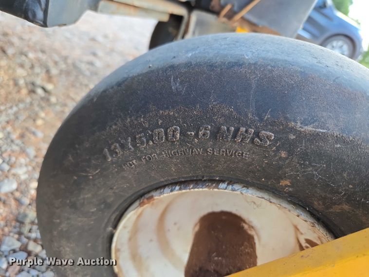 image for item EU3564 2008 Walker MBSSD ZTR lawn mower