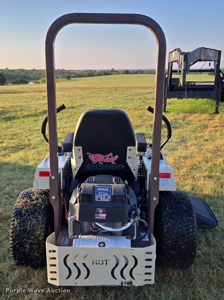 image for item EU3567 2022 Grasshopper 225VG4 lawn mower