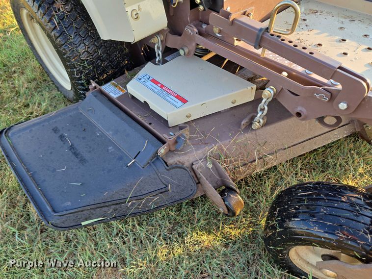 image for item EU3567 2022 Grasshopper 225VG4 lawn mower