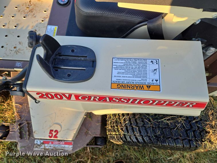 image for item EU3567 2022 Grasshopper 225VG4 lawn mower