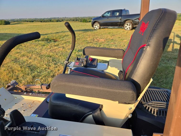 image for item EU3567 2022 Grasshopper 225VG4 lawn mower