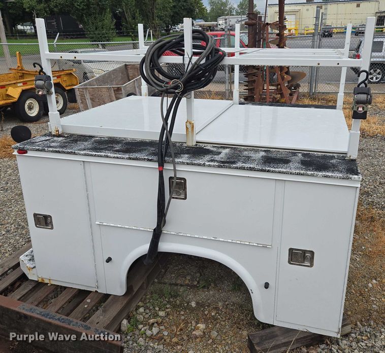 image for item EV1507 Knapheide 680J  utility pickup truck bed