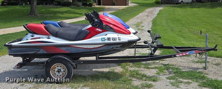 image for item EV1519 (2) Kawasaki STX-12F personal watercrafts