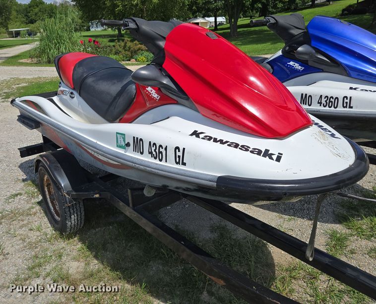 image for item EV1519 (2) Kawasaki STX-12F personal watercrafts