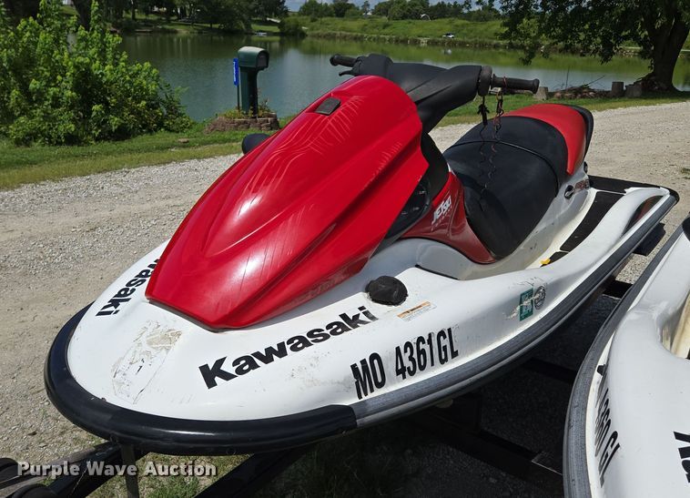 image for item EV1519 (2) Kawasaki STX-12F personal watercrafts