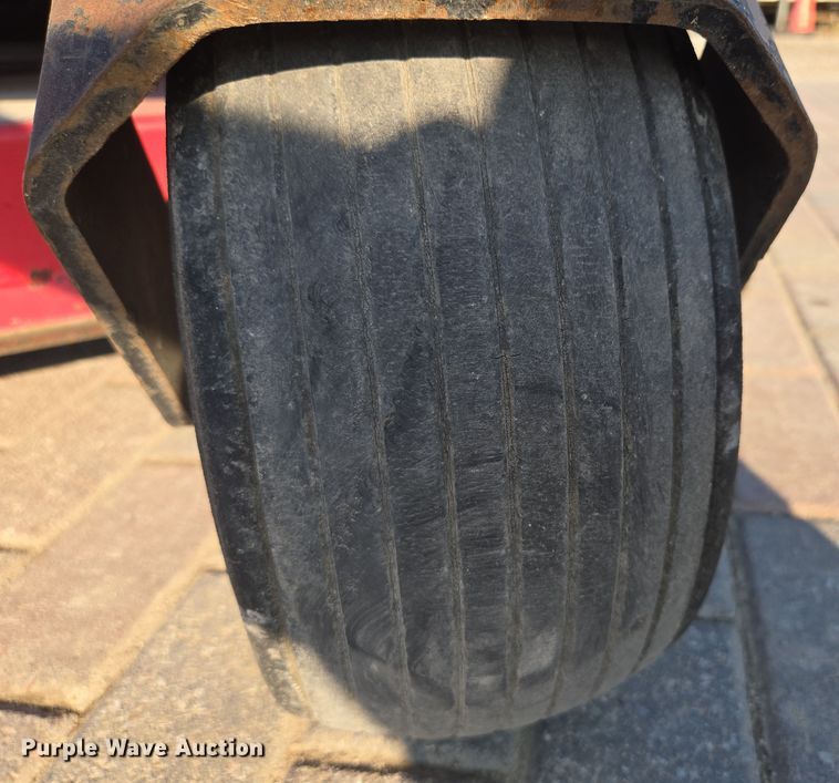 image for item EV1524 Country Clipper  Charger ZTR lawn mower