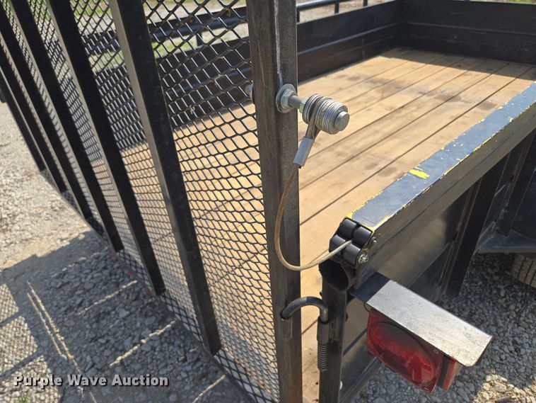 image for item EV1557 Doo Little utility trailer