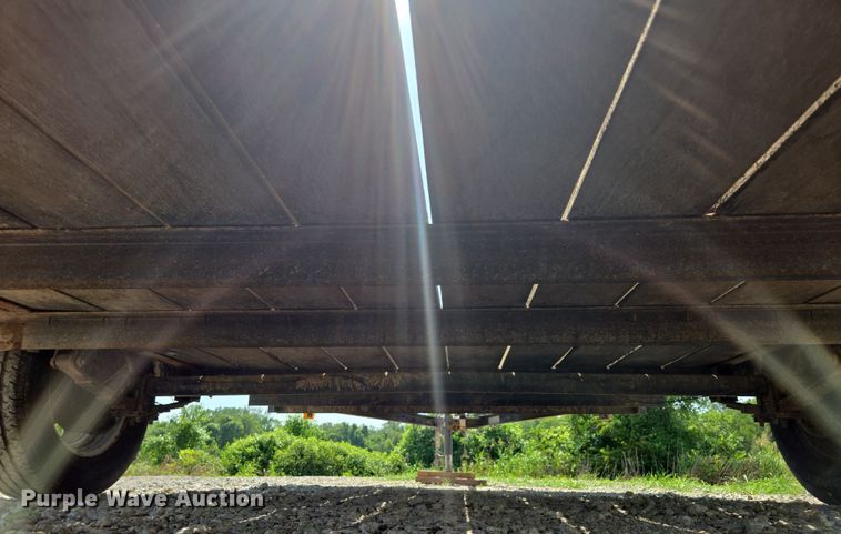 image for item EV1557 Doo Little utility trailer