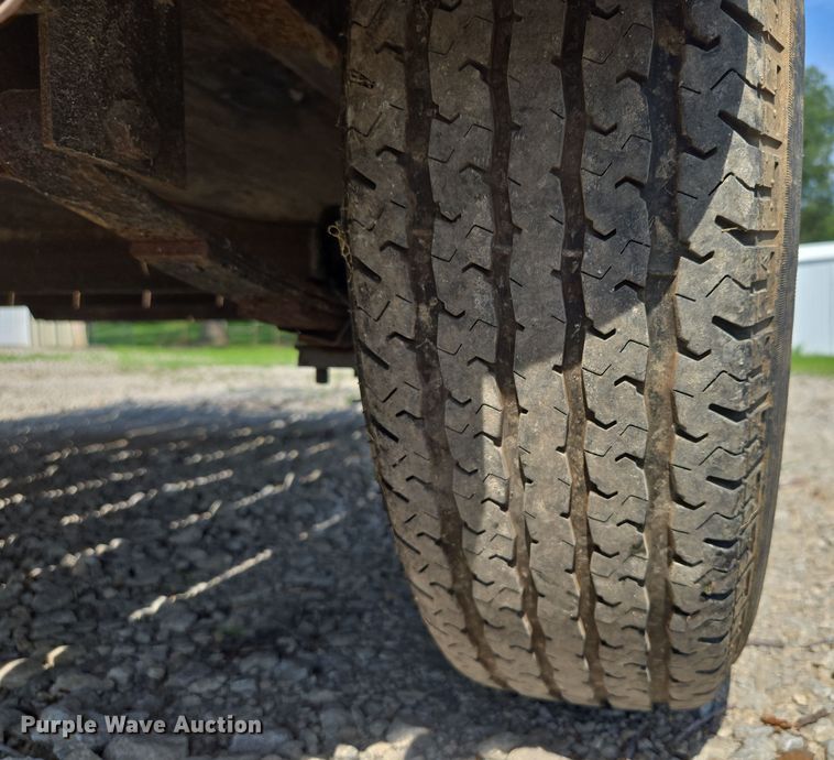 image for item EV1557 Doo Little utility trailer