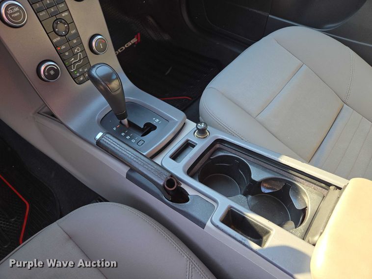 image for item EV1561 2008 Volvo C30 T5 