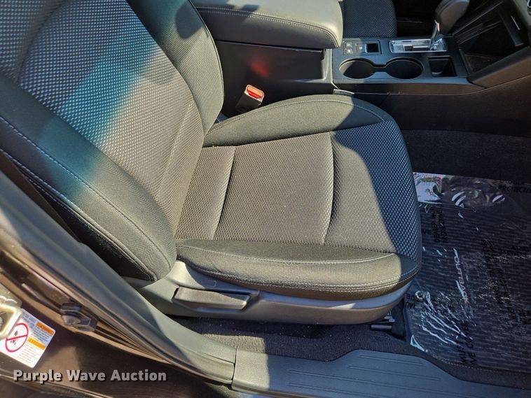 image for item EV1564 2015 Subaru Outback SUV