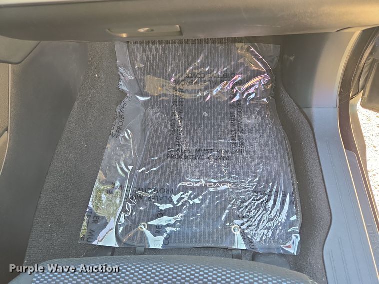 image for item EV1564 2015 Subaru Outback SUV