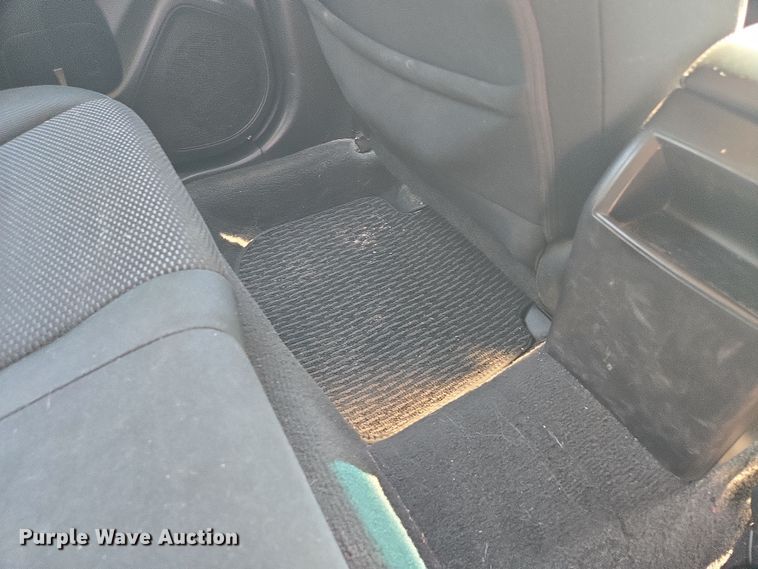 image for item EV1564 2015 Subaru Outback SUV