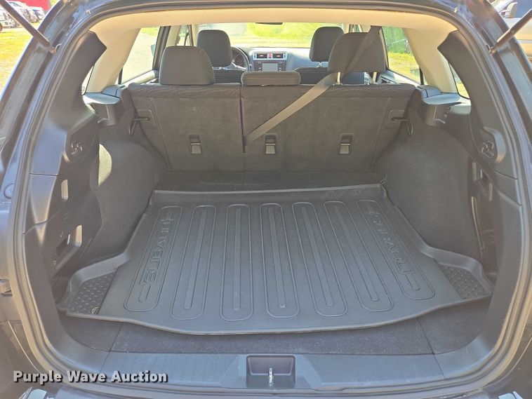 image for item EV1564 2015 Subaru Outback SUV