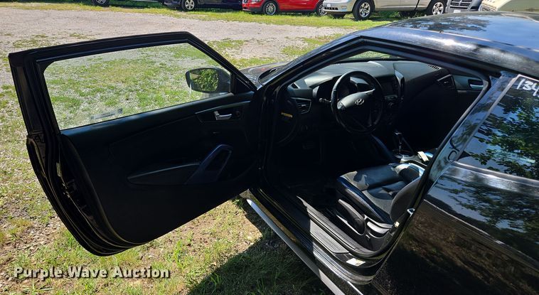 image for item EV1567 2014 Hyundai Veloster Turbo 