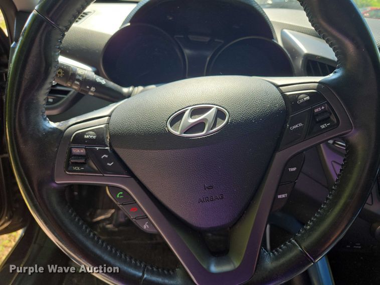 image for item EV1567 2014 Hyundai Veloster Turbo 