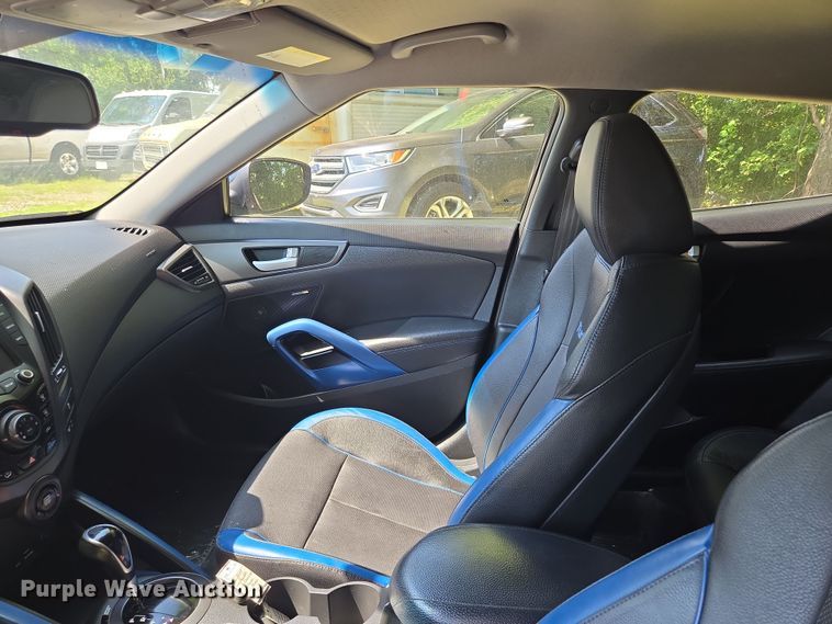 image for item EV1567 2014 Hyundai Veloster Turbo 