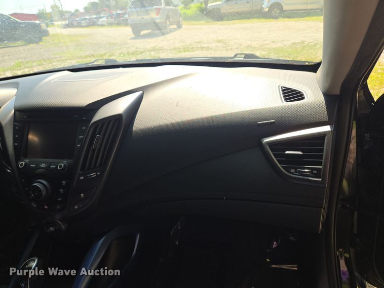 image for item EV1567 2014 Hyundai Veloster Turbo 