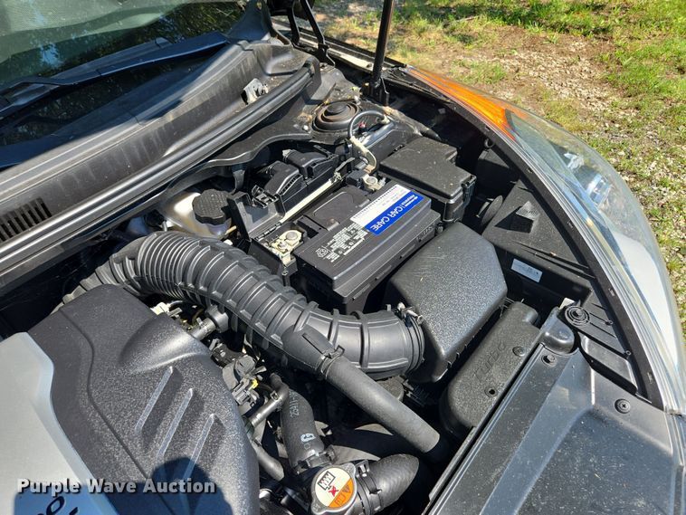 image for item EV1567 2014 Hyundai Veloster Turbo 