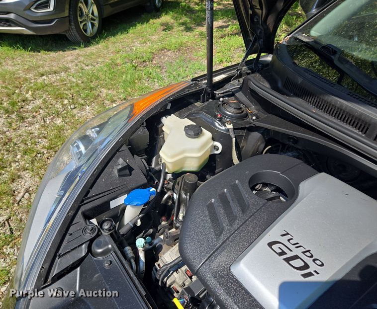 image for item EV1567 2014 Hyundai Veloster Turbo 