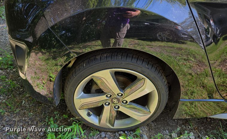 image for item EV1567 2014 Hyundai Veloster Turbo 