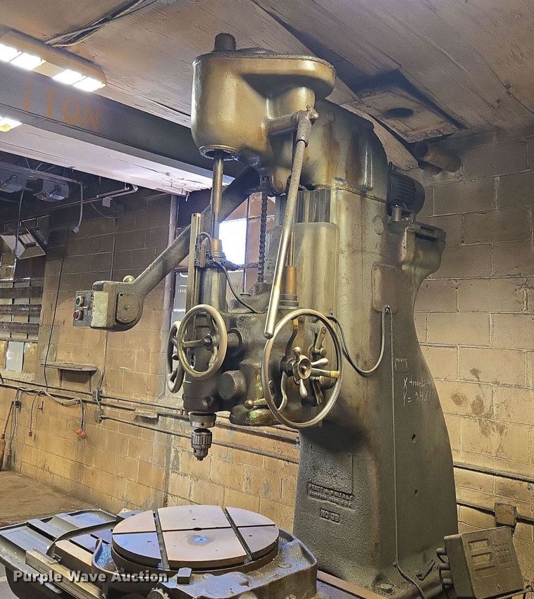 image for item EV1569 Pratt & Whitney M-1695 jig borer 