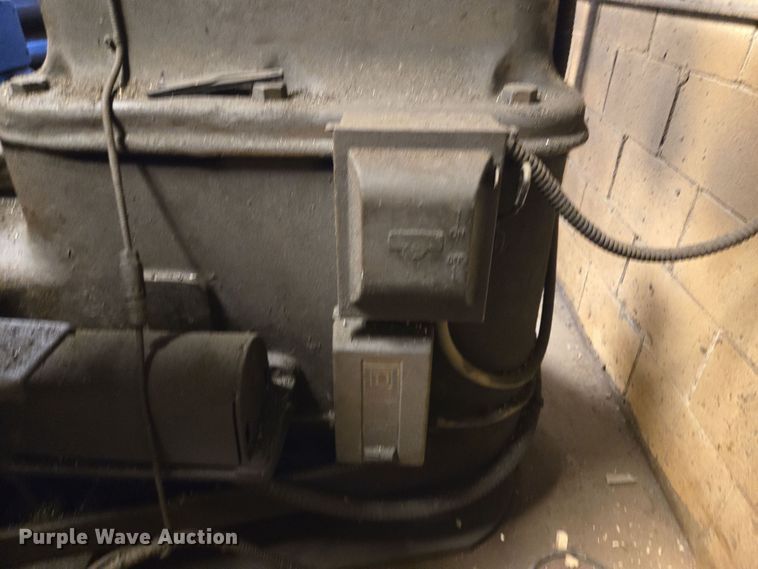 image for item EV1569 Pratt & Whitney M-1695 jig borer 