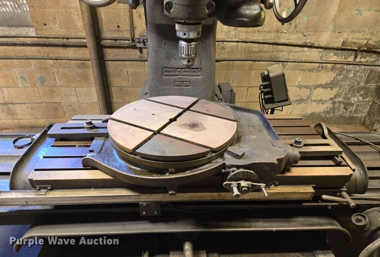 image for item EV1569 Pratt & Whitney M-1695 jig borer 