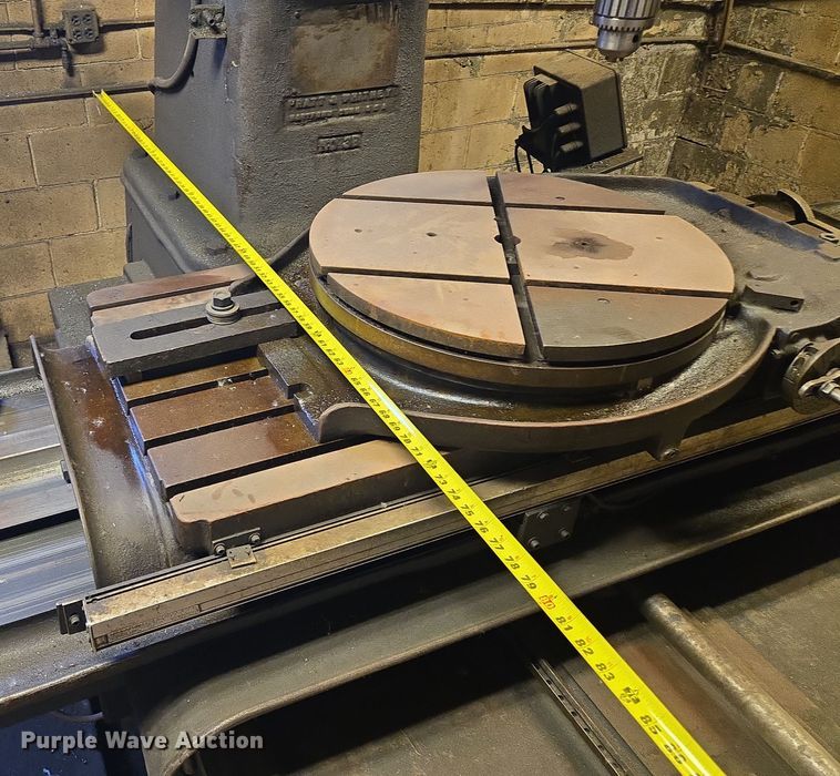 image for item EV1569 Pratt & Whitney M-1695 jig borer 