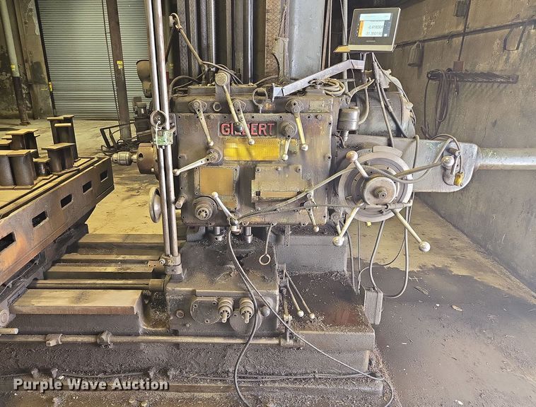 image for item EV1571 Cincinnati Gilbert milling machine