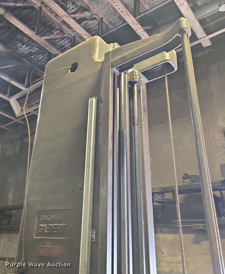 image for item EV1571 Cincinnati Gilbert milling machine