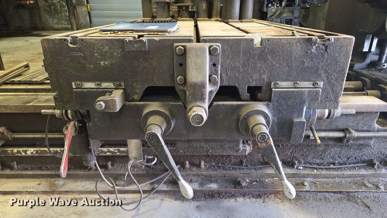 image for item EV1571 Cincinnati Gilbert milling machine