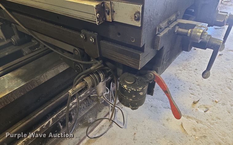 image for item EV1571 Cincinnati Gilbert milling machine