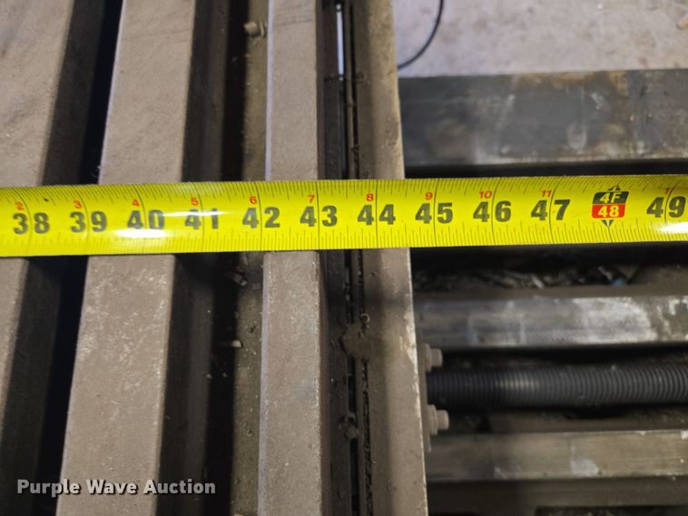 image for item EV1571 Cincinnati Gilbert milling machine