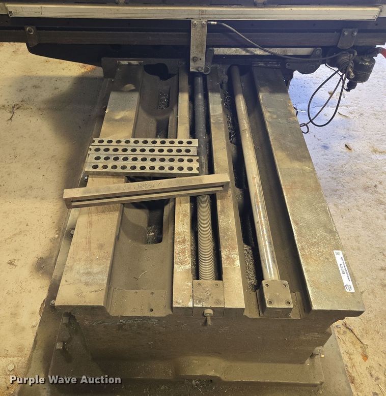 image for item EV1571 Cincinnati Gilbert milling machine