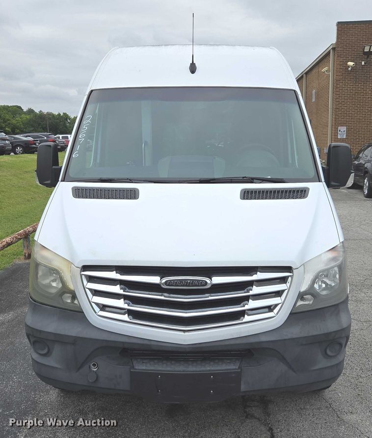 image for item FB9443 2016 Freightliner Sprinter 3500 shuttle bus