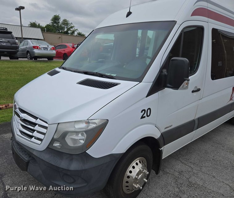 image for item FB9443 2016 Freightliner Sprinter 3500 shuttle bus