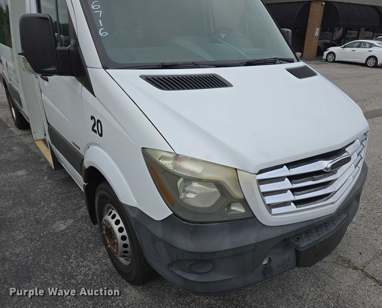 image for item FB9443 2016 Freightliner Sprinter 3500 shuttle bus