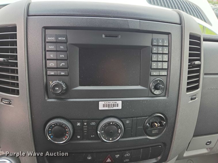 image for item FB9443 2016 Freightliner Sprinter 3500 shuttle bus