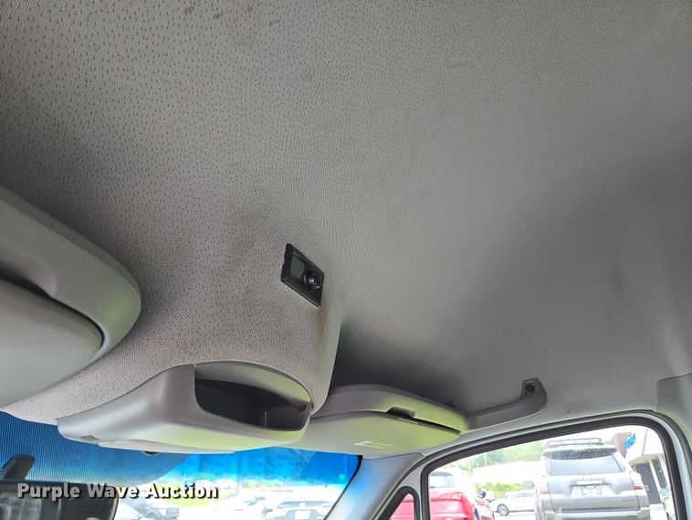 image for item FB9443 2016 Freightliner Sprinter 3500 shuttle bus