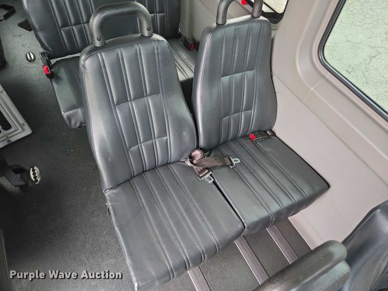 image for item FB9443 2016 Freightliner Sprinter 3500 shuttle bus