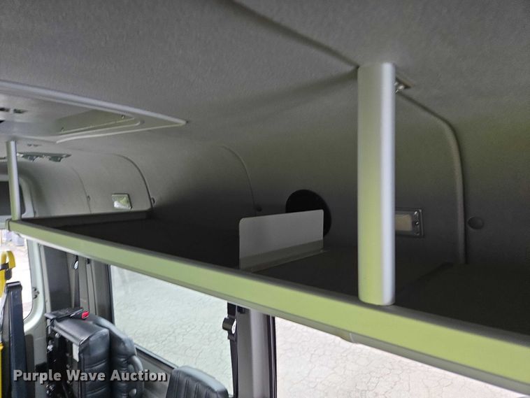 image for item FB9443 2016 Freightliner Sprinter 3500 shuttle bus