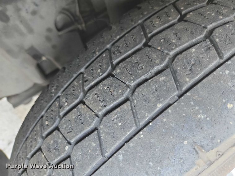 image for item FB9443 2016 Freightliner Sprinter 3500 shuttle bus